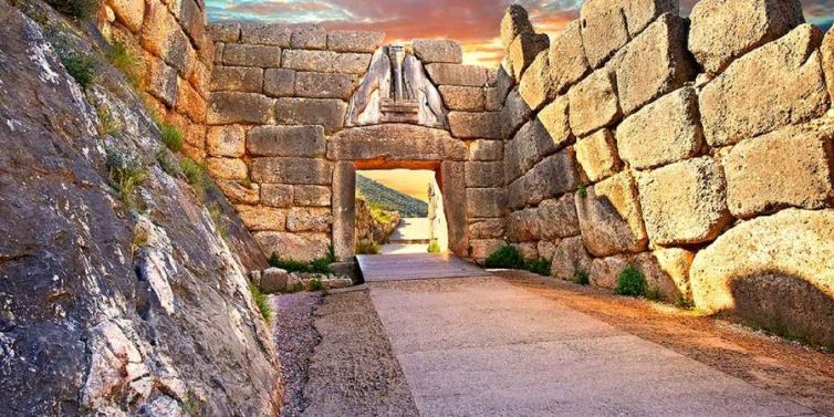 Mycenaean period in Crete