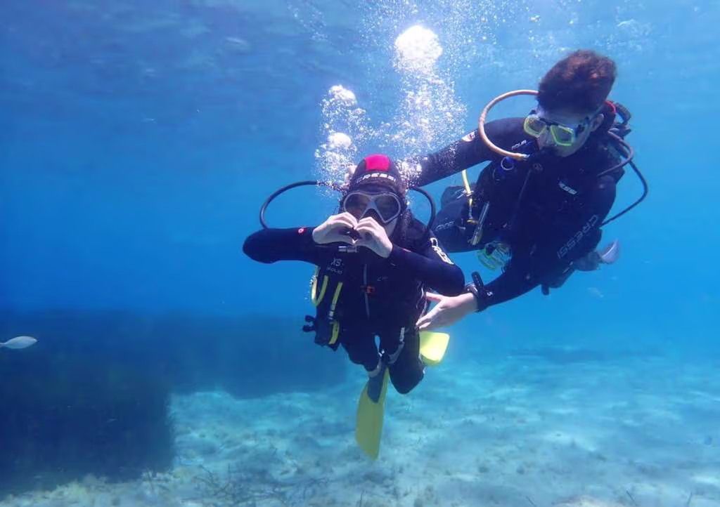 kids_diving_crete